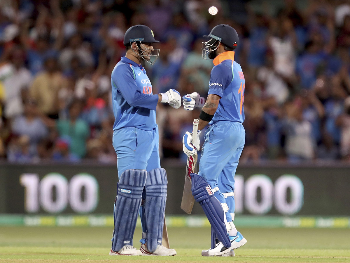 India won second one day match with Australia - Sakshi3