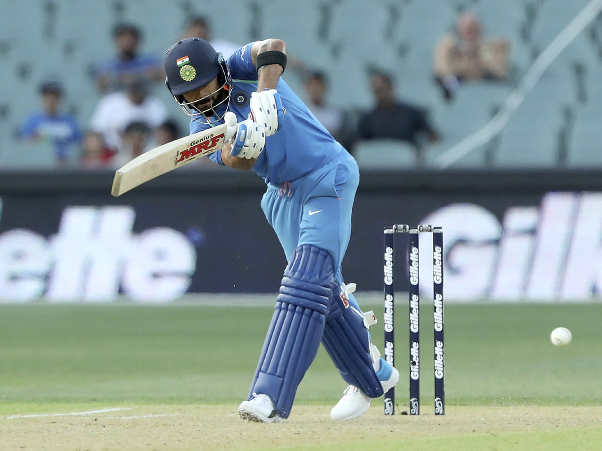 India won second one day match with Australia - Sakshi9