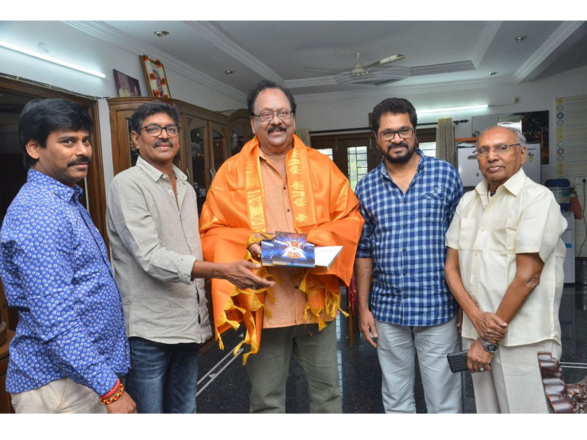 Prabhas at Krishnamraju Birthday Celebrations Photo Gallery - Sakshi6