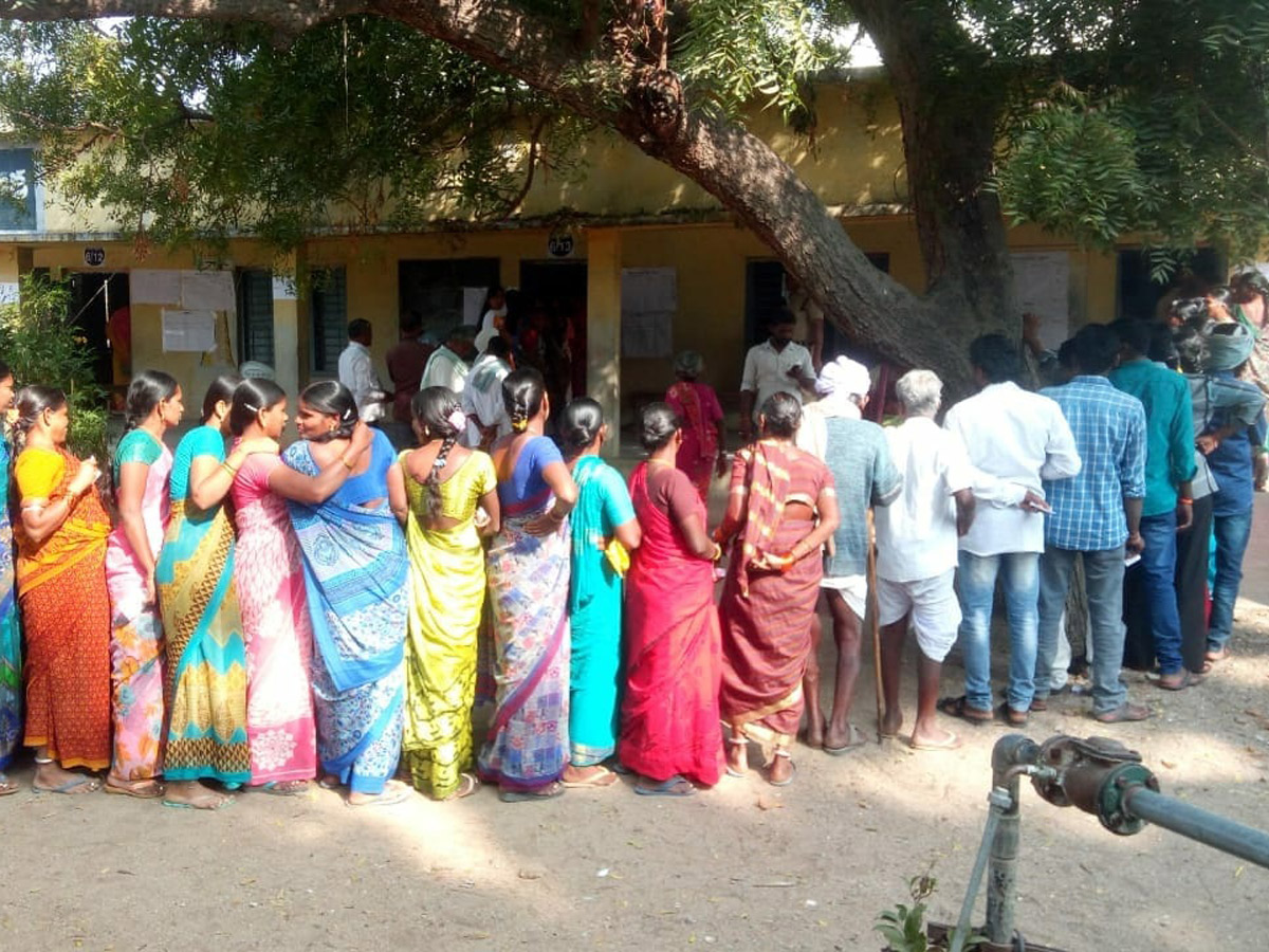 Telangana Panchayat Elections 2019 Photo Gallery - Sakshi25