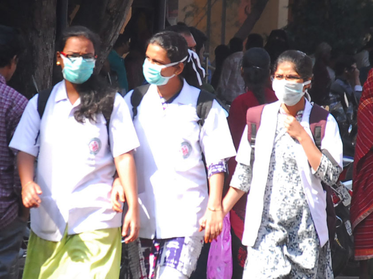 Swine Flu Hyderabad gandhi hospital Photo Gallery - Sakshi1