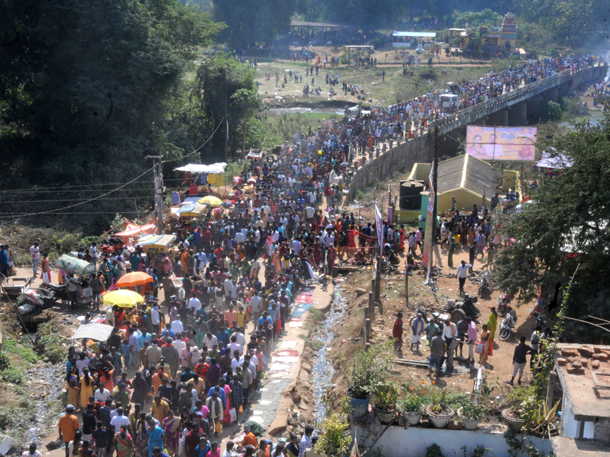 Sambara Polamamba Jatara Celebrations in Sambarapura Photo Gallery - Sakshi2