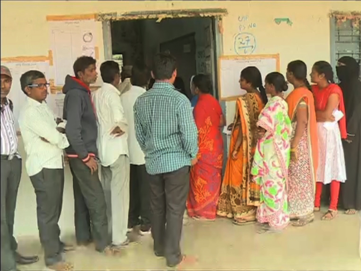 grama panchayat election in telangana Photo Gallery - Sakshi4