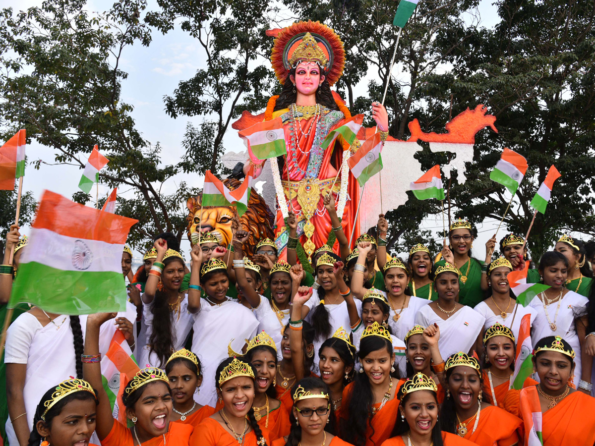 Bharatha Matha Maha Harathi at Hyderabad Photo Gallery - Sakshi9