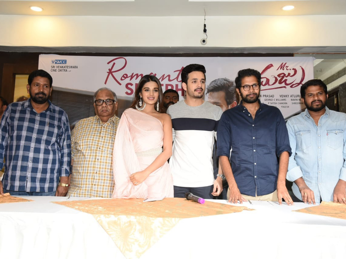 MrMajnu Team Meet In Vijayawada Photo Gallery - Sakshi2