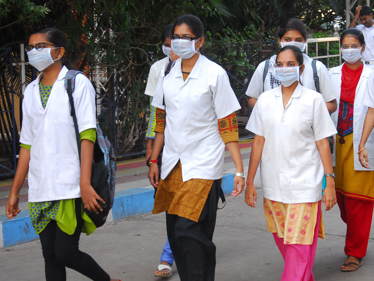 Swine Flu in Hyderabad Photo Gallery - Sakshi2