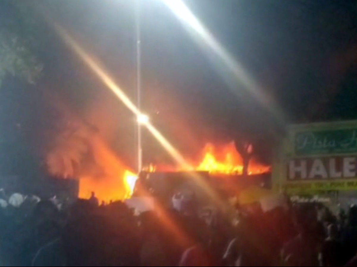 Fire At Numaish Exhibition In Nampally Hyderabad  PHoto Gallery - Sakshi5