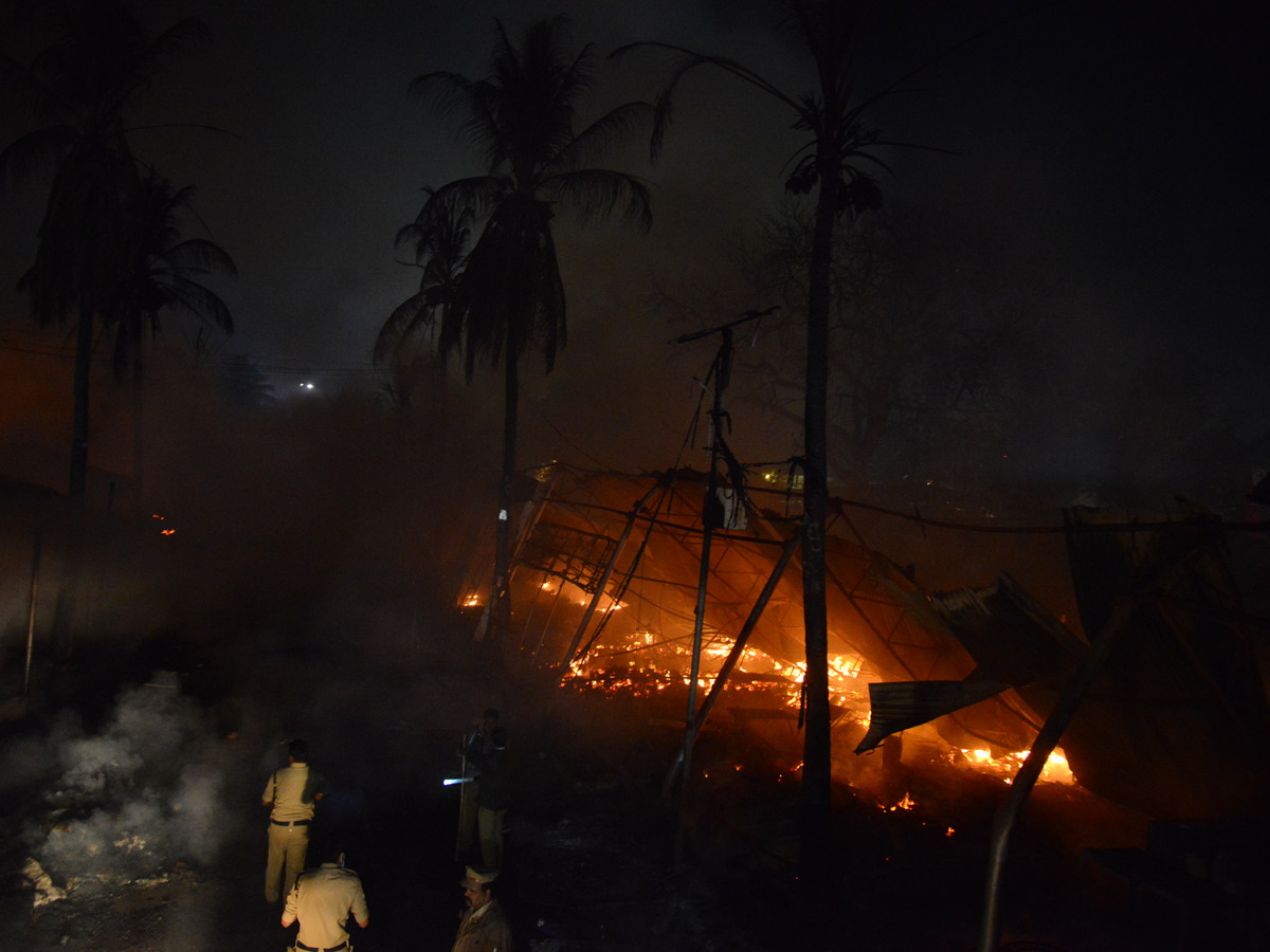 Fire Accident Numaish Exhibition AT Nampally Hyderabad Photo Gallery - Sakshi13