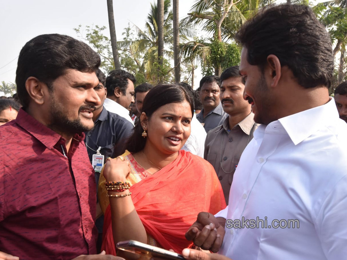 338th Day PrajaSankalpaYatra - Sakshi19