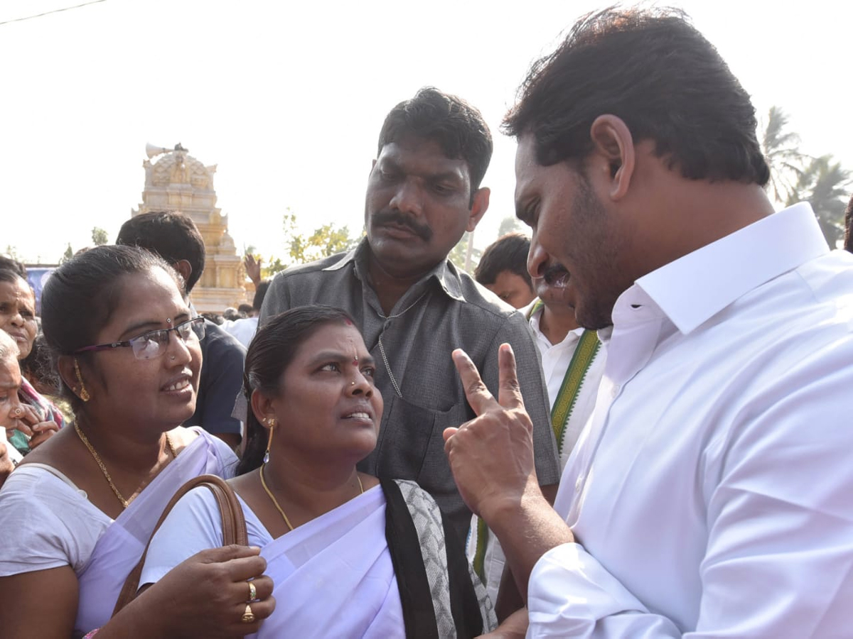 YS Jagan PrajaSankalpaYatra Day 339th Photo Gallery - Sakshi18