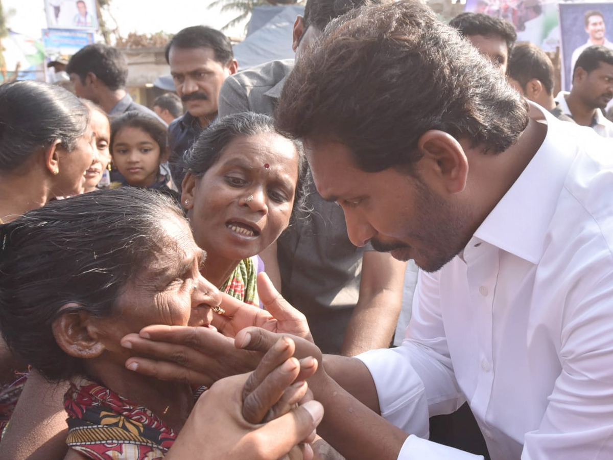 YS Jagan PrajaSankalpaYatra Day 339th Photo Gallery - Sakshi4