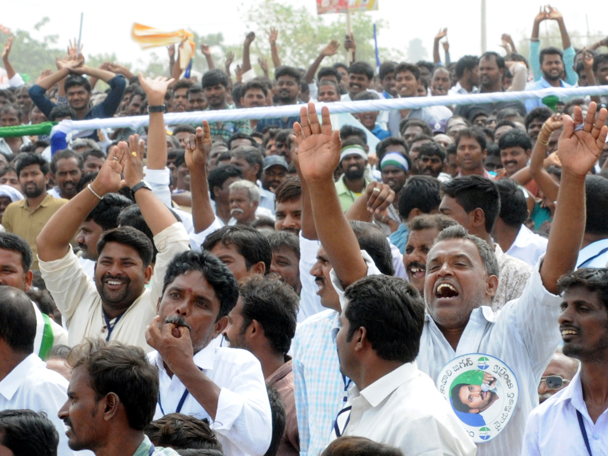 YSRCP Samara Shankharavam anantapur district Photo Gallery - Sakshi15