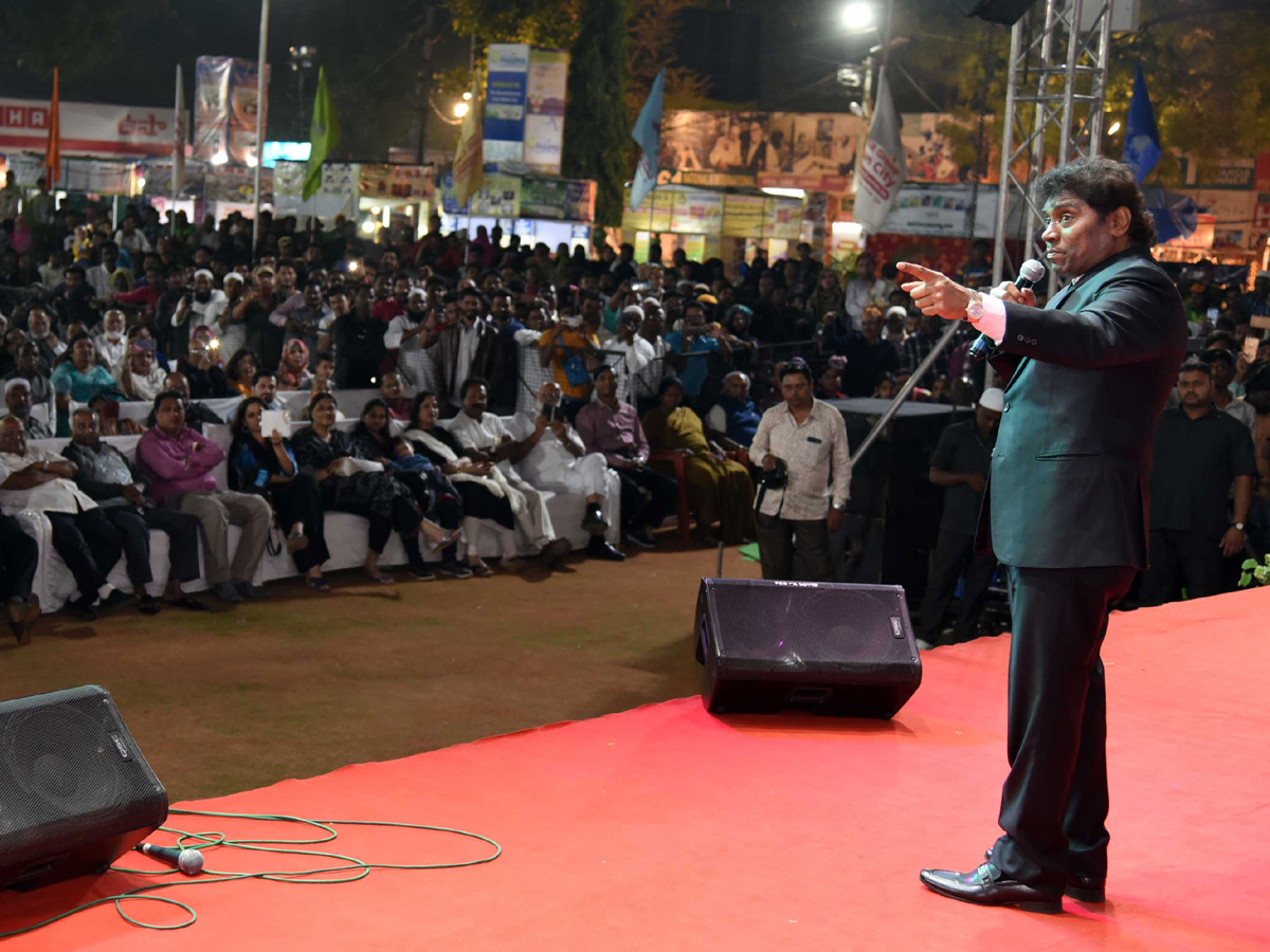 Hindi Comedian johnny lever in Hyderabad - Sakshi5