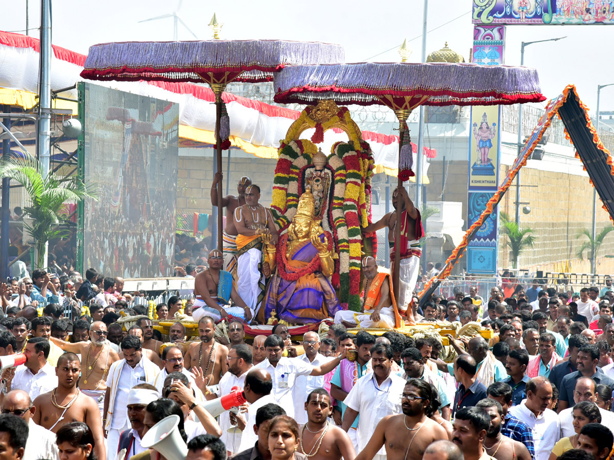 Ratha Saptami in Tirumala Tirupati Photo Gallery - Sakshi6