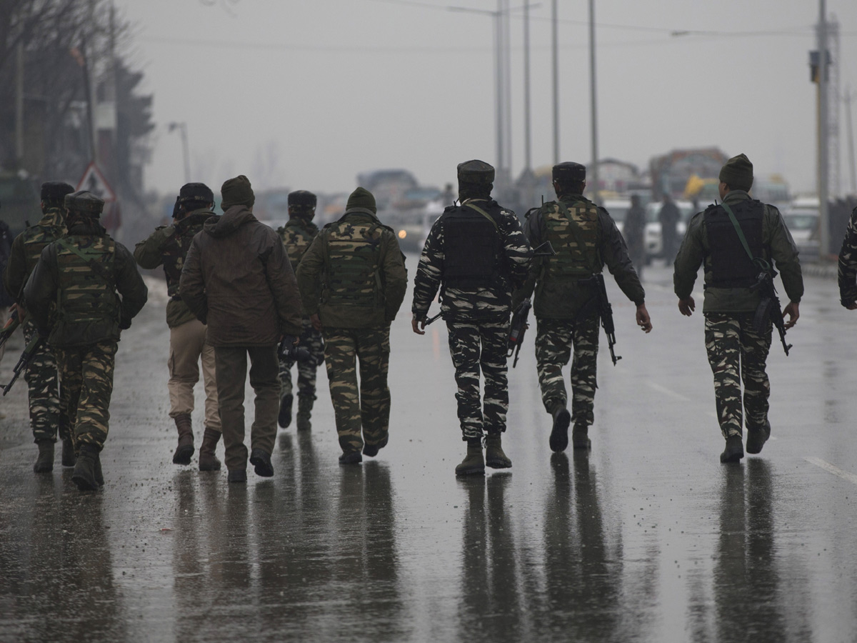 Terrorists Attack In CRPF jawans Pulwama Photo Gallery - Sakshi11