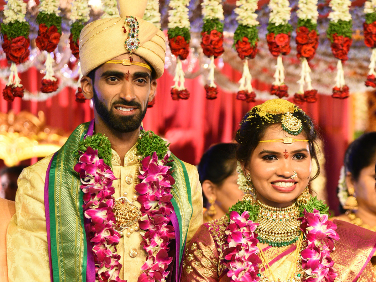 Badminton players sikki reddy and sumeeth reddy Marriage Photo Gallery - Sakshi10