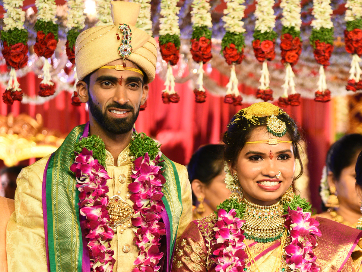 Badminton players sikki reddy and sumeeth reddy Marriage Photo Gallery - Sakshi6