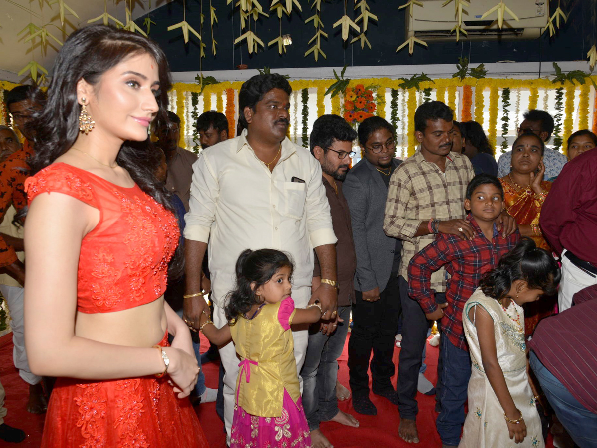 RAKUL PREET SINGH BROTHER AMAN MOVIE LAUNCH photo Gallery - Sakshi7