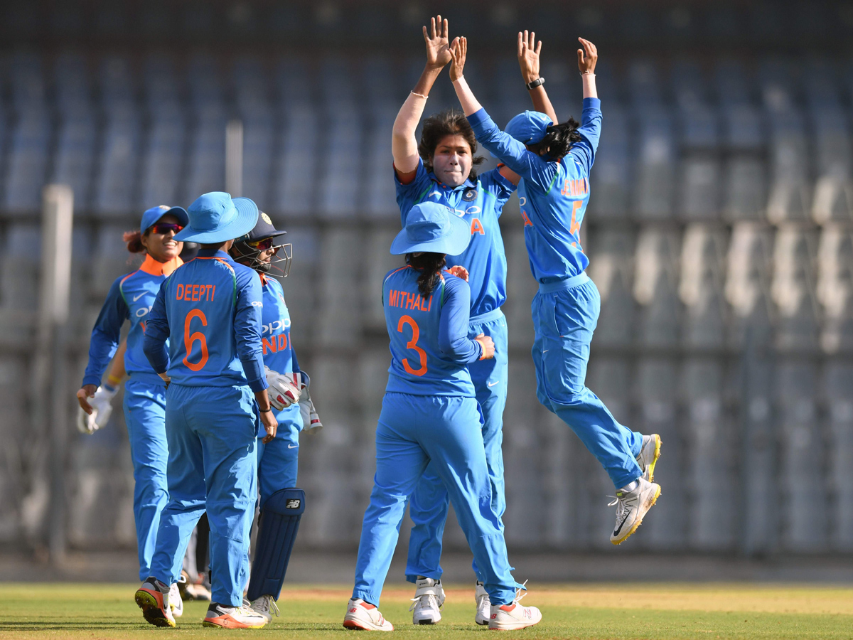 India clinch women's ODI series win over England Photo Gallery - Sakshi17