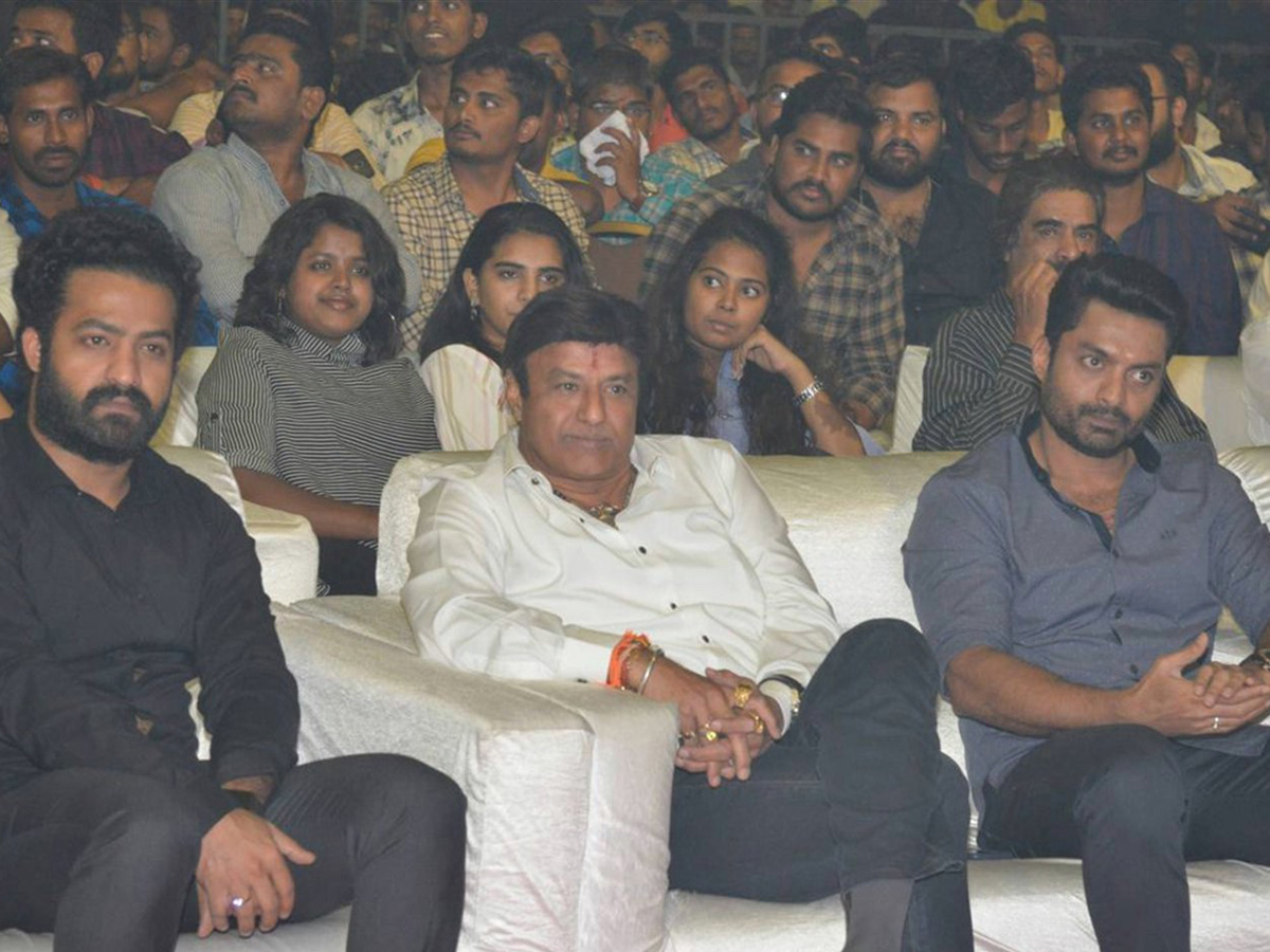 118 Movie Pre Release Function Stills - Sakshi5