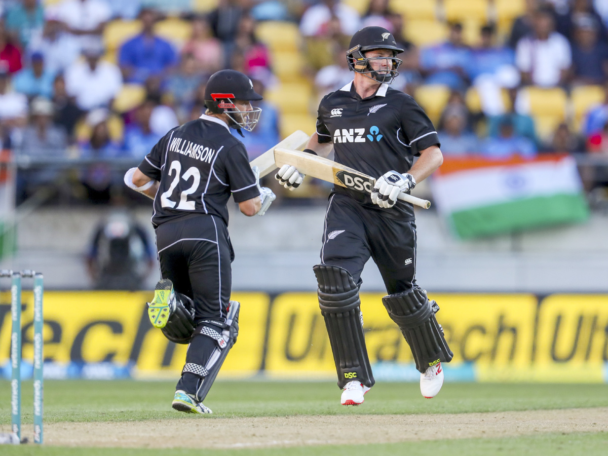 india won fifth odi against newzealand Photo Gallery - Sakshi16