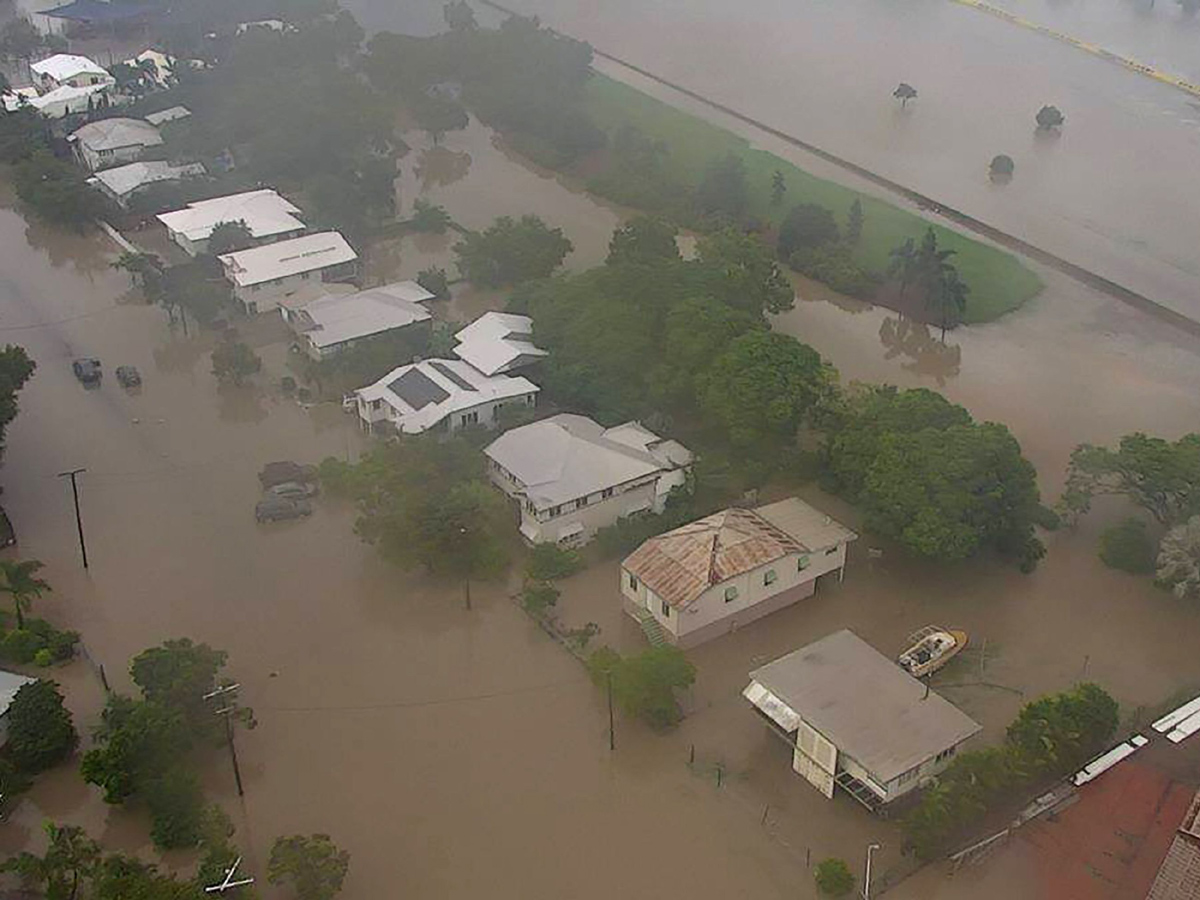 Heavy Rains in Northeastern Australia Photo Gallery - Sakshi11