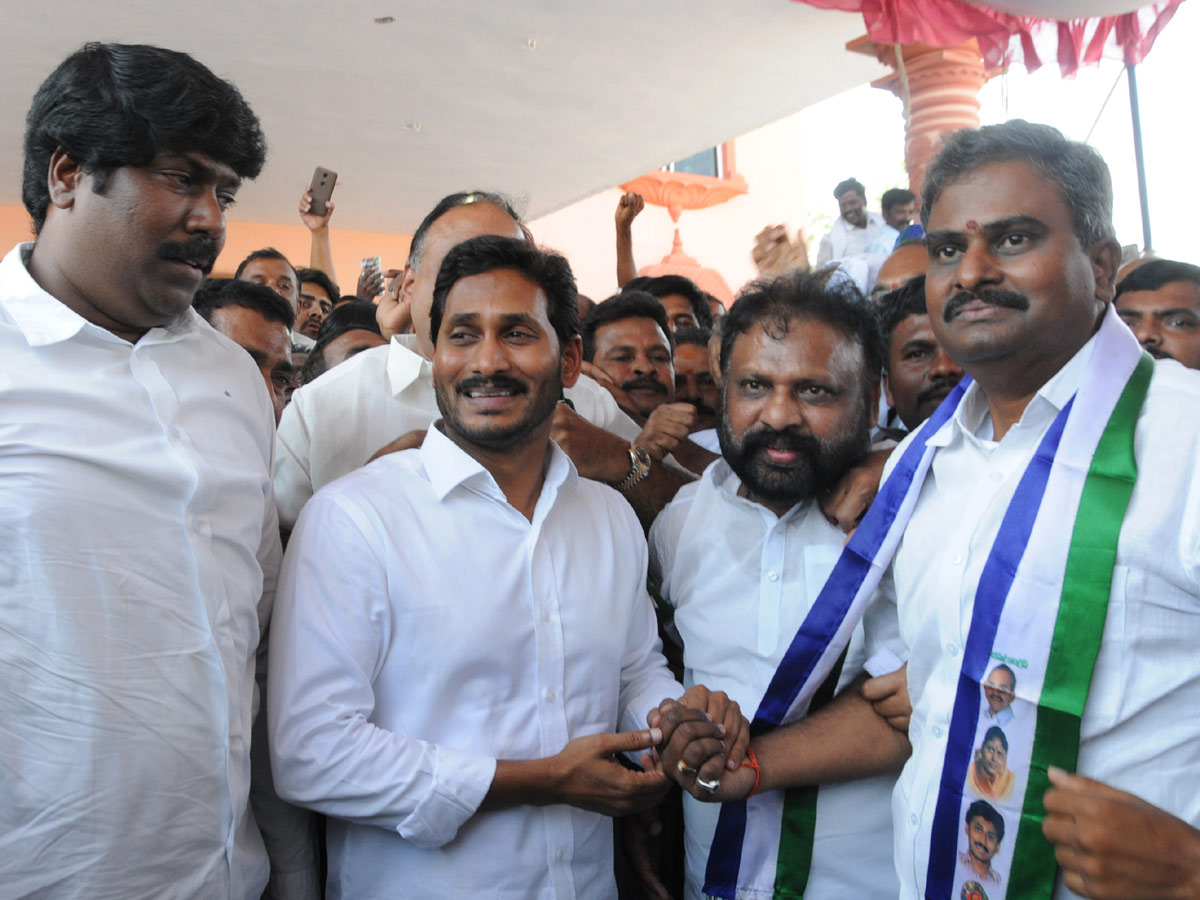 YSRCP Samara Shankharavam in Ysr District Photo Gallery - Sakshi14