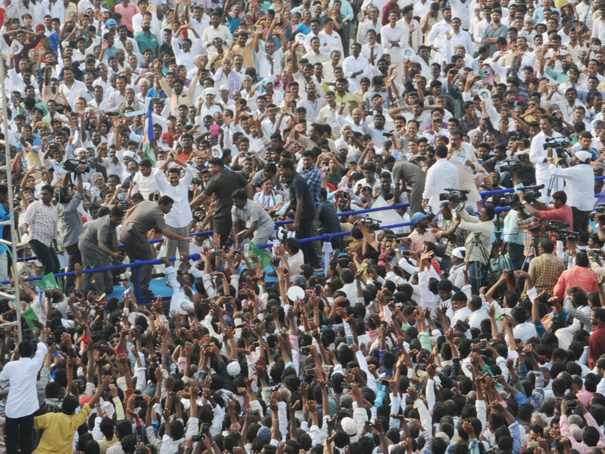 YSRCP Samara Shankharavam in Ysr District Photo Gallery - Sakshi19