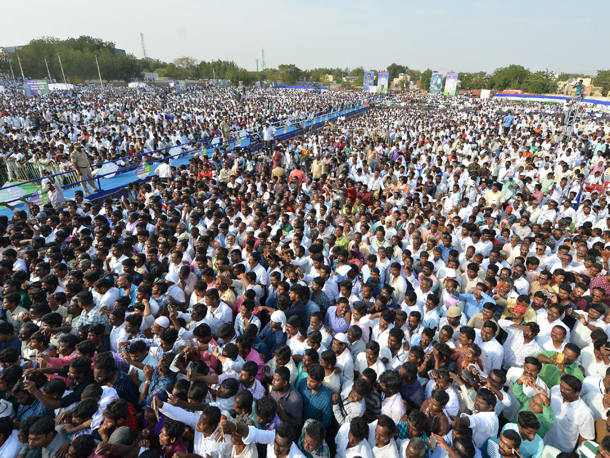 YSRCP Samara Shankharavam in Ysr District Photo Gallery - Sakshi23