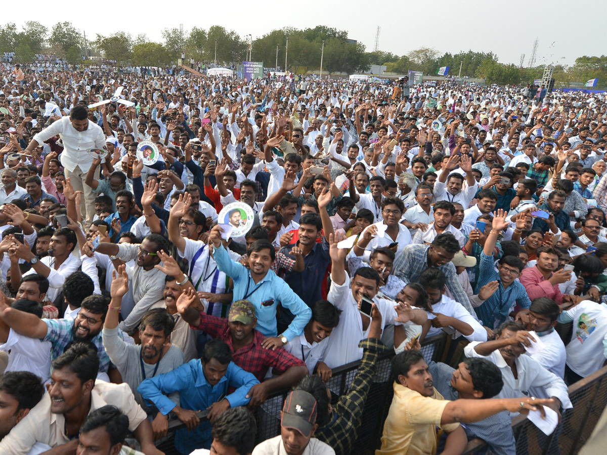 YSRCP Samara Shankharavam in Ysr District Photo Gallery - Sakshi7