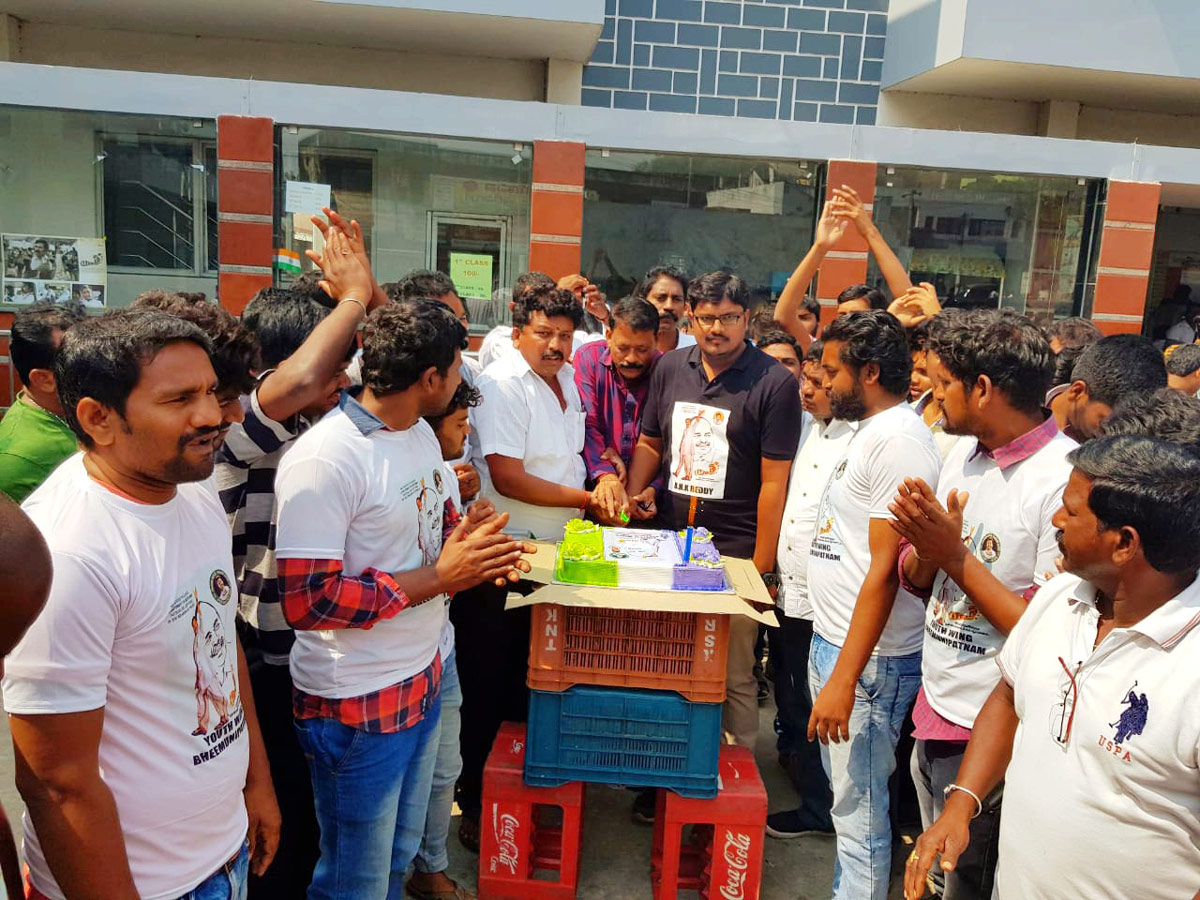 Yatra Movie Celebration in Andhra Pradesh Photo Gallery - Sakshi19