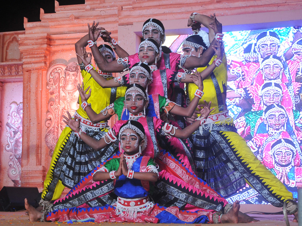 Kalingandra Festival In Srikakulam Photo gallery - Sakshi12