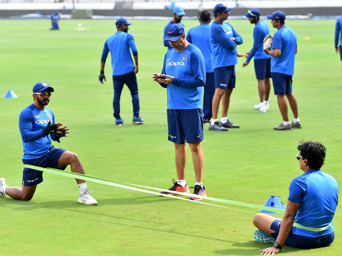 India Australia practice at the nets Photo Gallery - Sakshi12