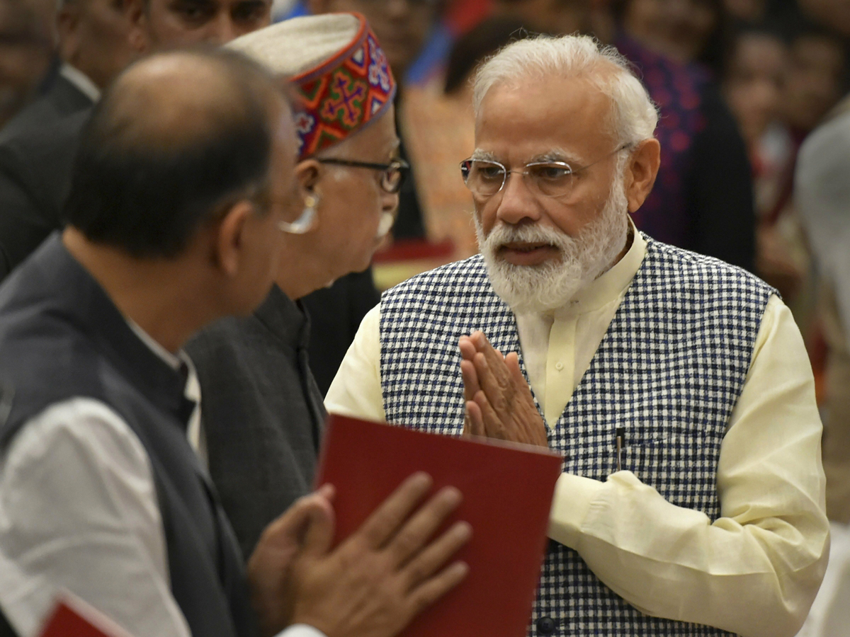  PRESIDENT KOVIND CONFERS PADMA AWARDS AT RASHTRAPATI BHAVAN Photo Gallery - Sakshi17