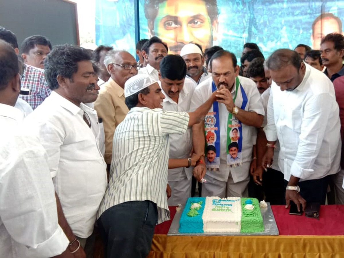 YSR congress party 9th Anniversary PHoto Gallery - Sakshi19