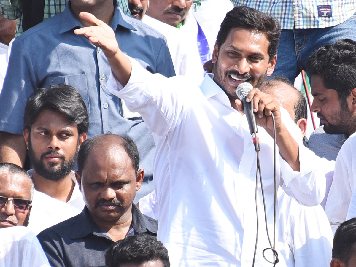 ys jagan election campaign in Krishna district Avanigadda - Sakshi10