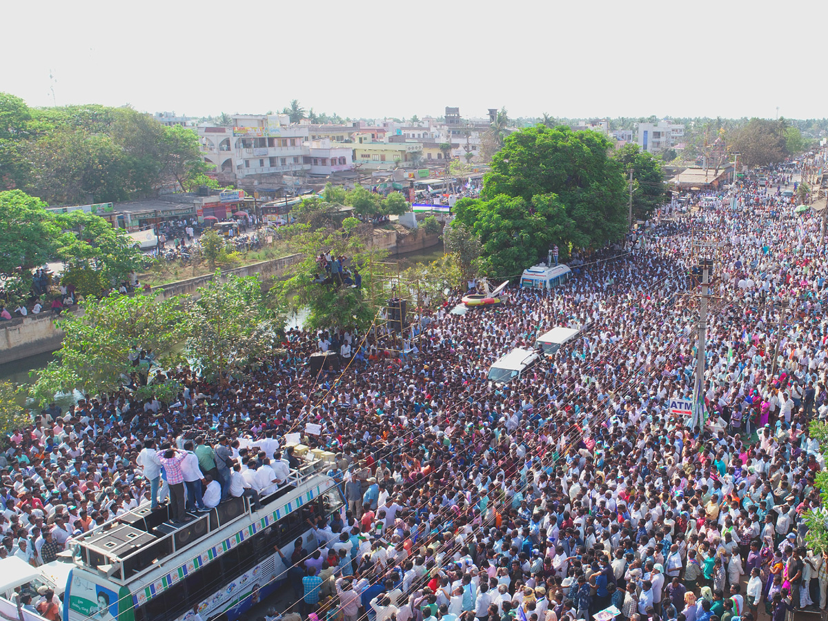 ys jagan election campaign in Krishna district Avanigadda - Sakshi2