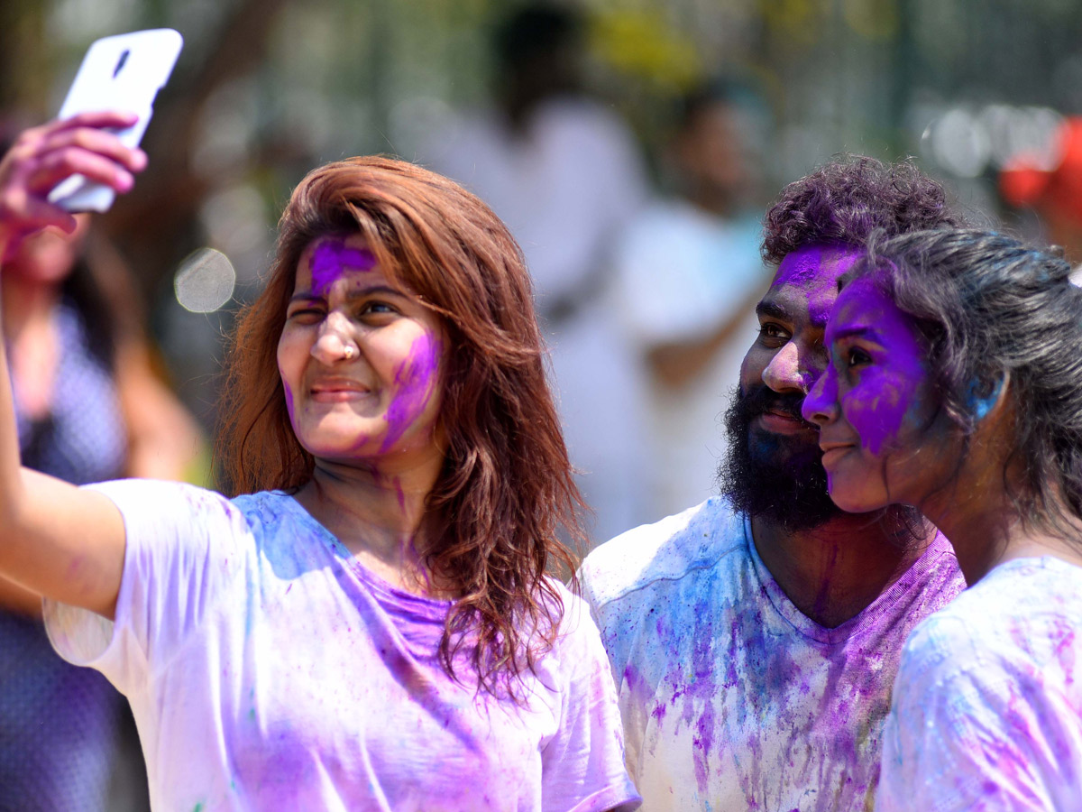 Holi Celebration in Hyderabad Photo Gallery - Sakshi14