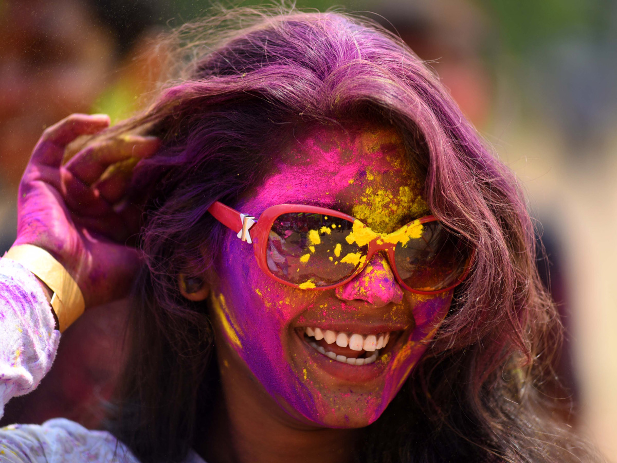 Holi Celebration in Hyderabad Photo Gallery - Sakshi18