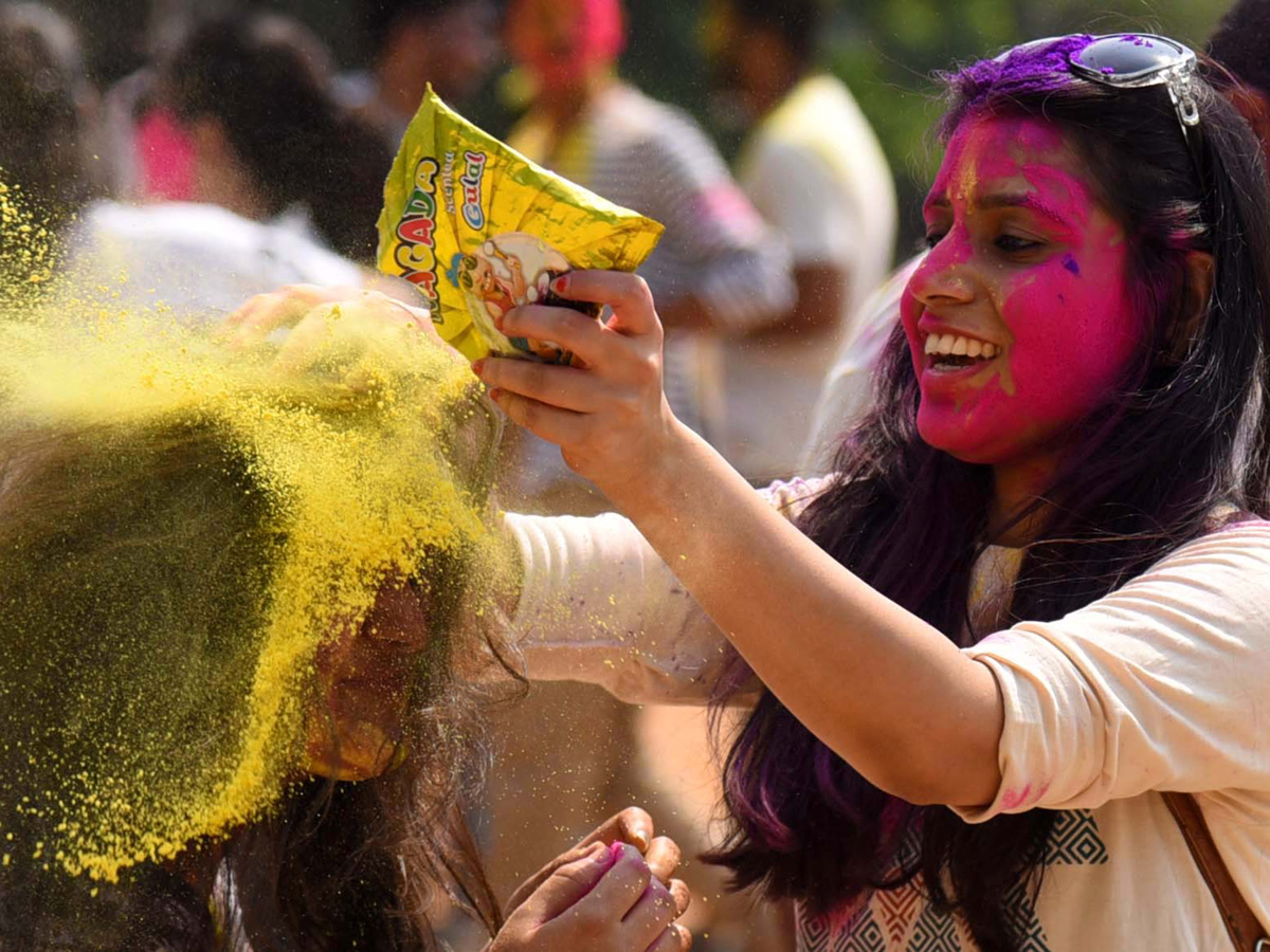 Holi Celebration in Hyderabad Photo Gallery - Sakshi22