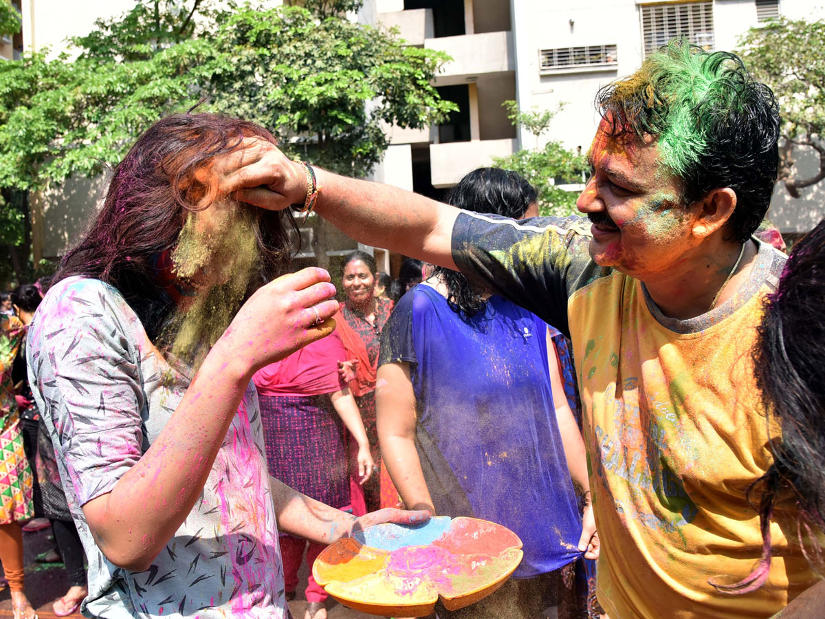 Holi Celebration in Hyderabad Photo Gallery - Sakshi30