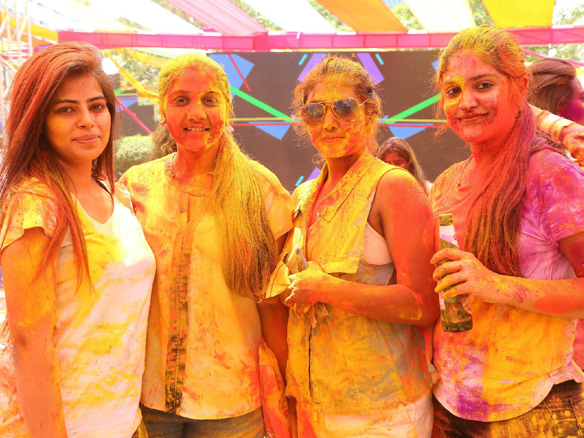 Holi Celebration in Hyderabad Photo Gallery - Sakshi4