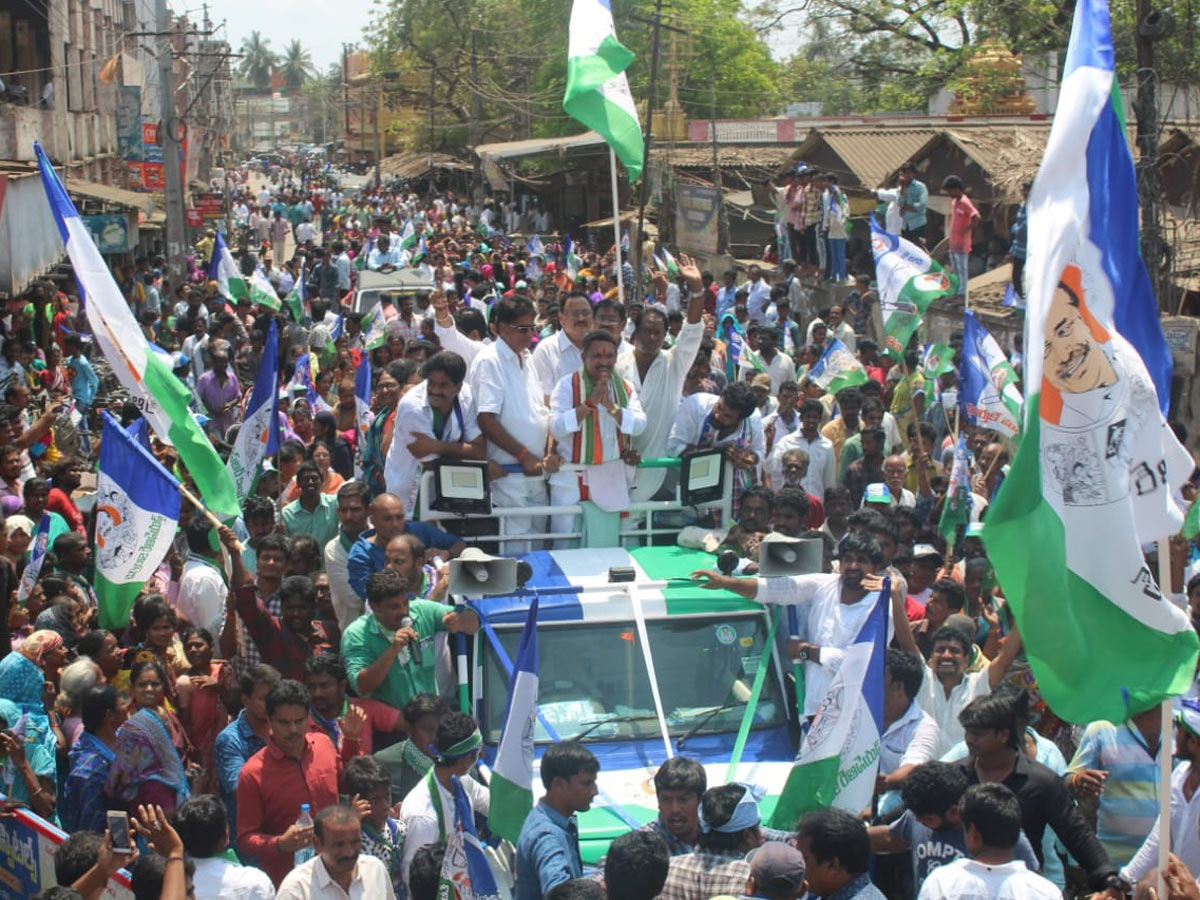 YSRCP Candidates Nominations Photo Gallery - Sakshi10