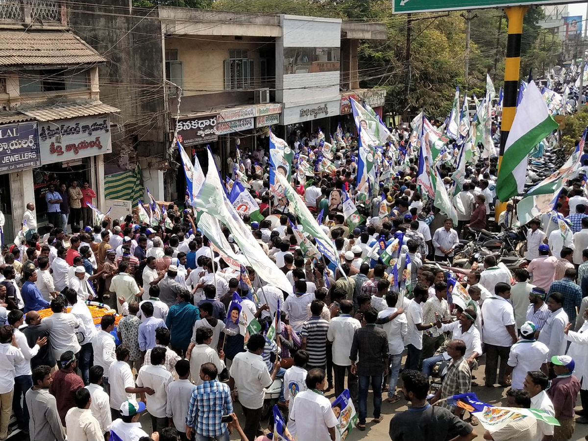 YSRCP Candidates Nominations Photo Gallery - Sakshi15