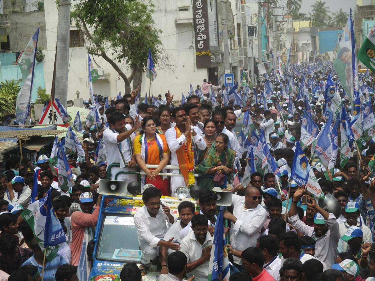 YSRCP Candidates Nominations Photo Gallery - Sakshi17