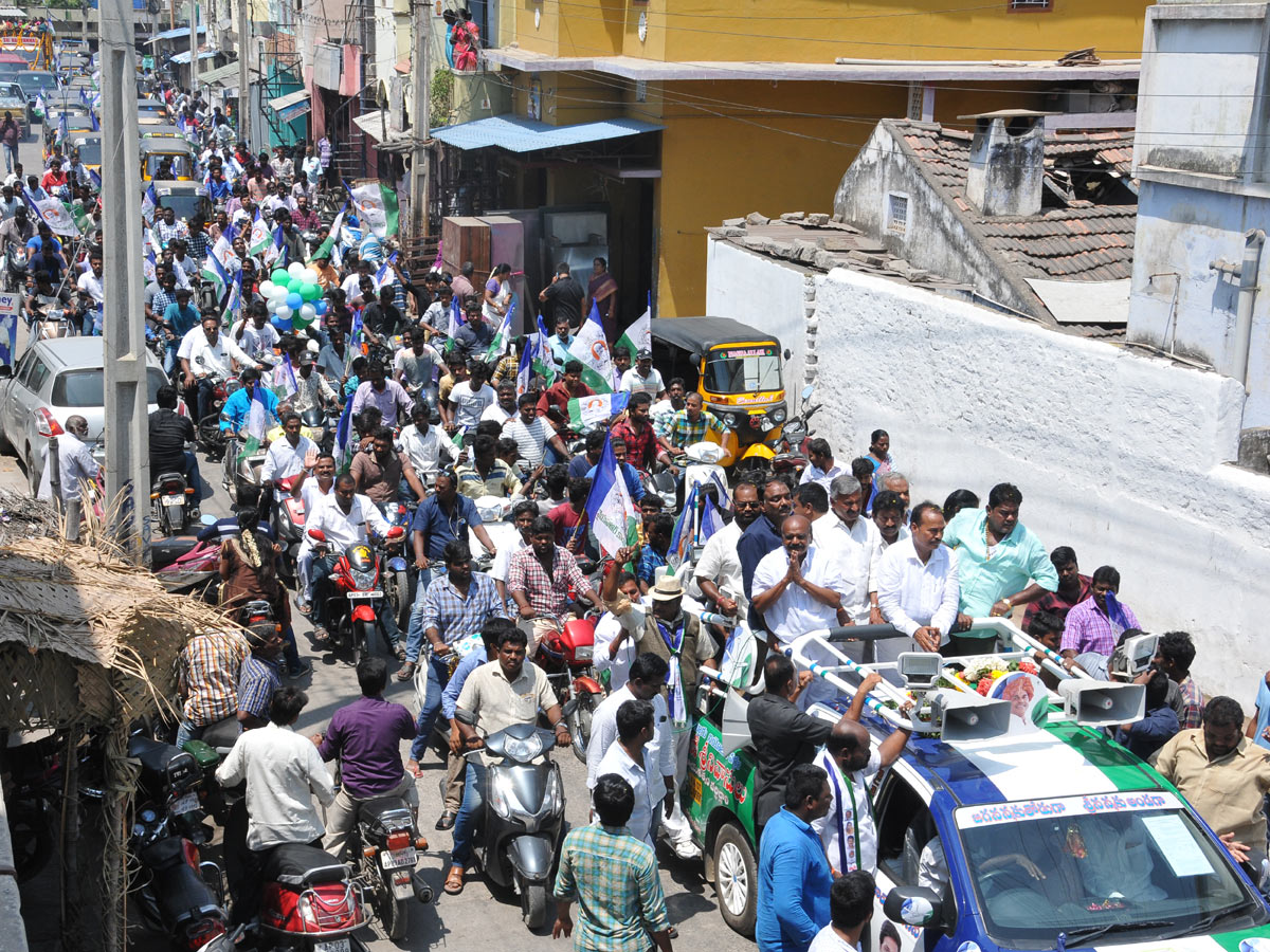 YSRCP Candidates Nominations Photo Gallery - Sakshi9