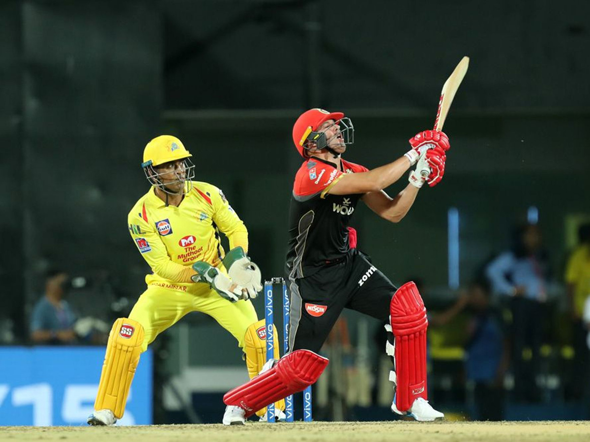 Chennai Super Kings beat Royal Challengers Bangalore by 7 wickets PHoto Gallery - Sakshi4