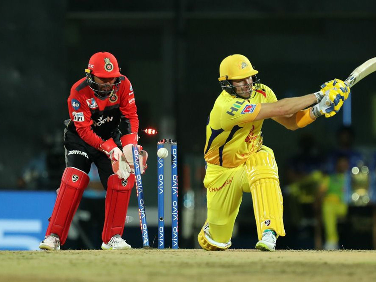 Chennai Super Kings beat Royal Challengers Bangalore by 7 wickets PHoto Gallery - Sakshi6