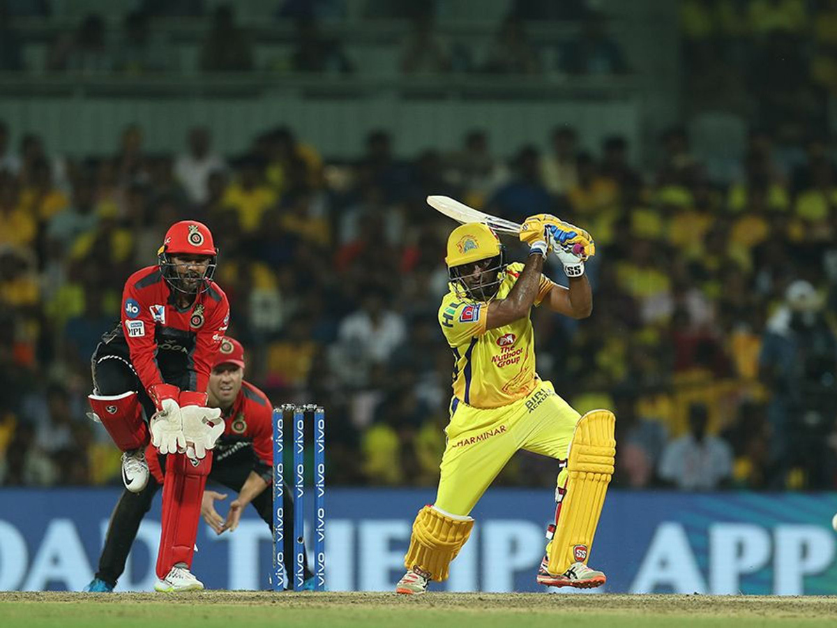 Chennai Super Kings beat Royal Challengers Bangalore by 7 wickets PHoto Gallery - Sakshi10