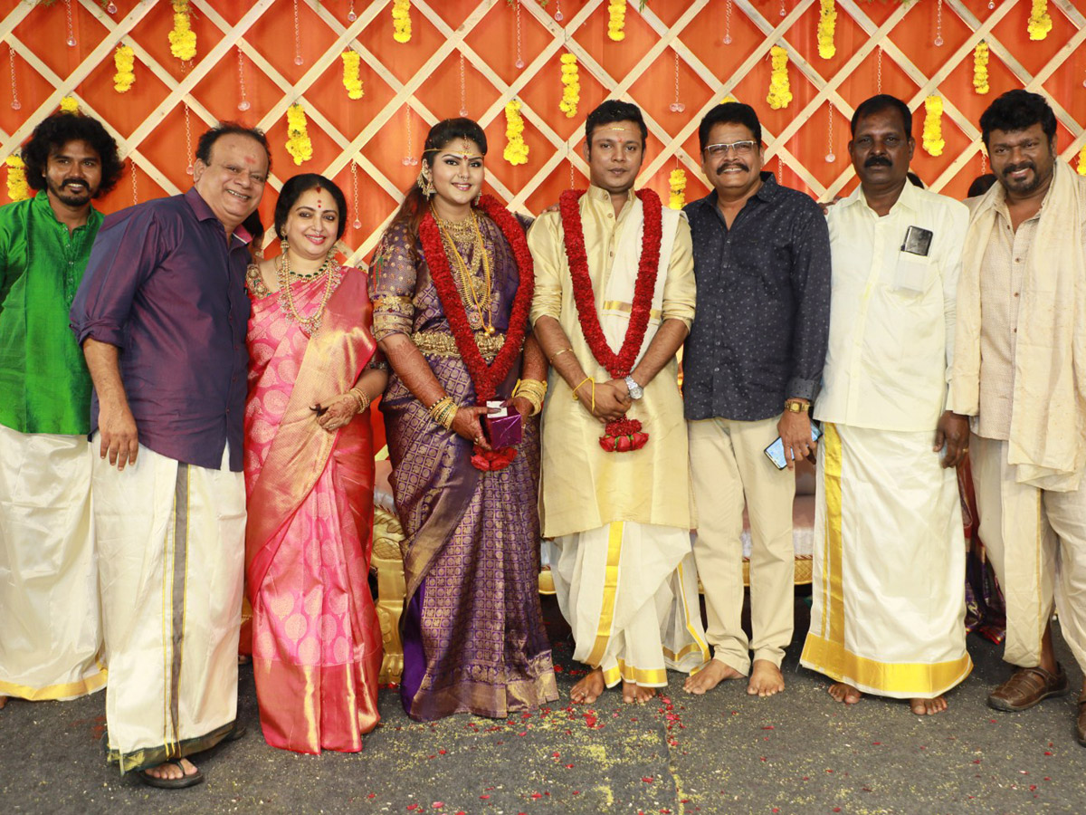 Parthiban Seetha Elder Daughter Abhinaya Wedding Photo Gallery - Sakshi11